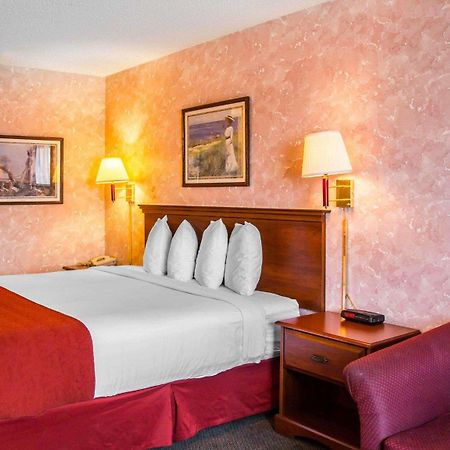 Econo Lodge Firestone Buitenkant foto