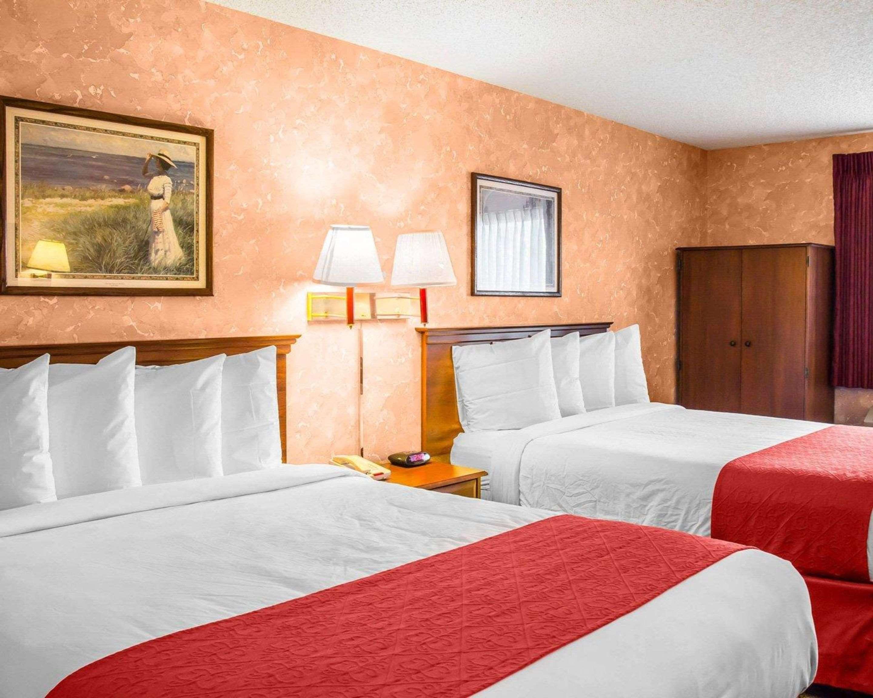 Econo Lodge Firestone Buitenkant foto