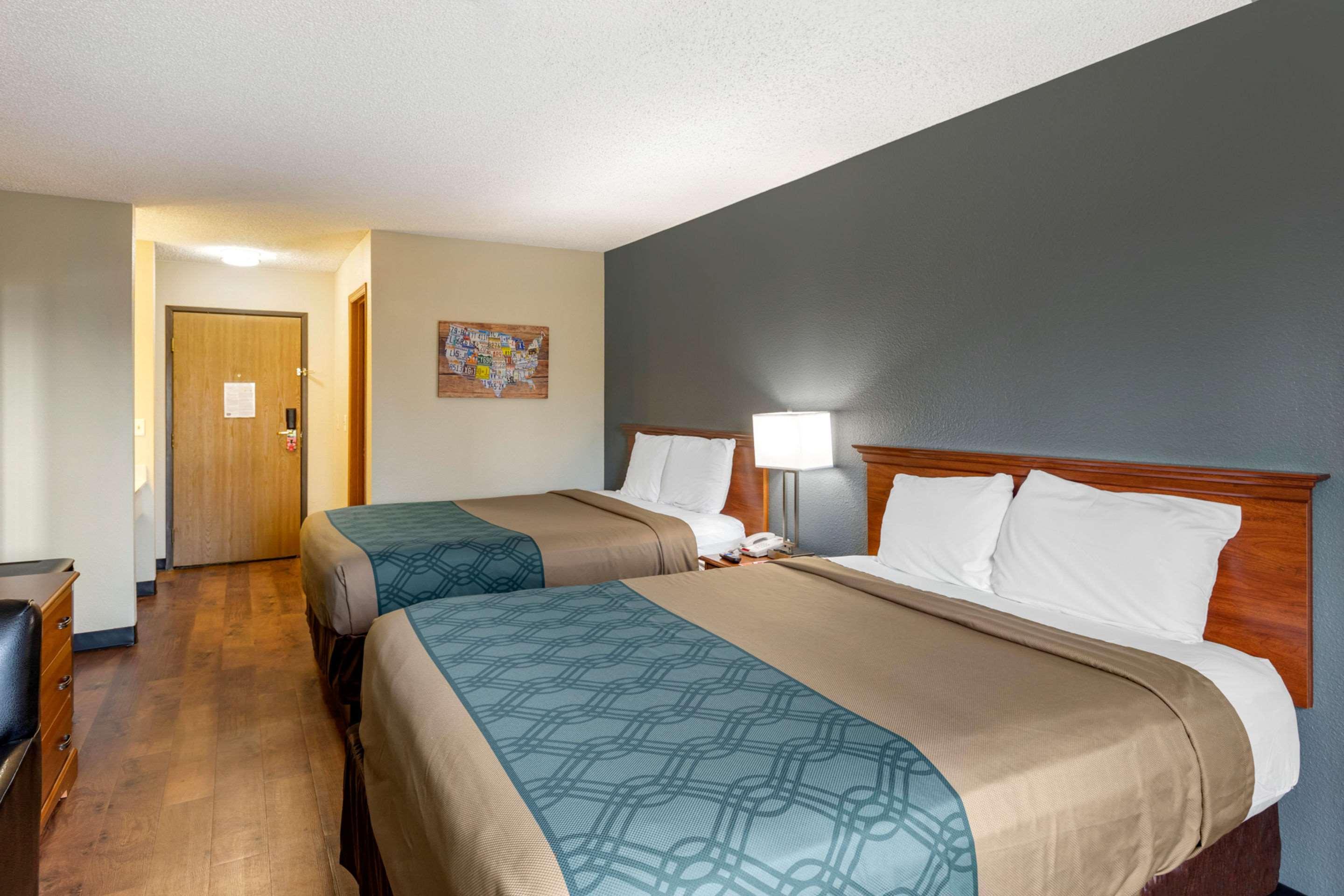 Econo Lodge Firestone Buitenkant foto