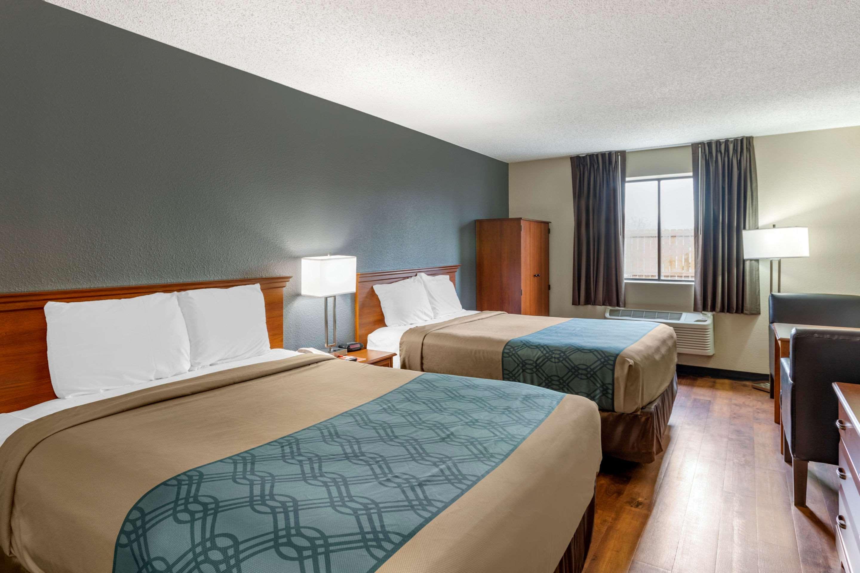 Econo Lodge Firestone Buitenkant foto