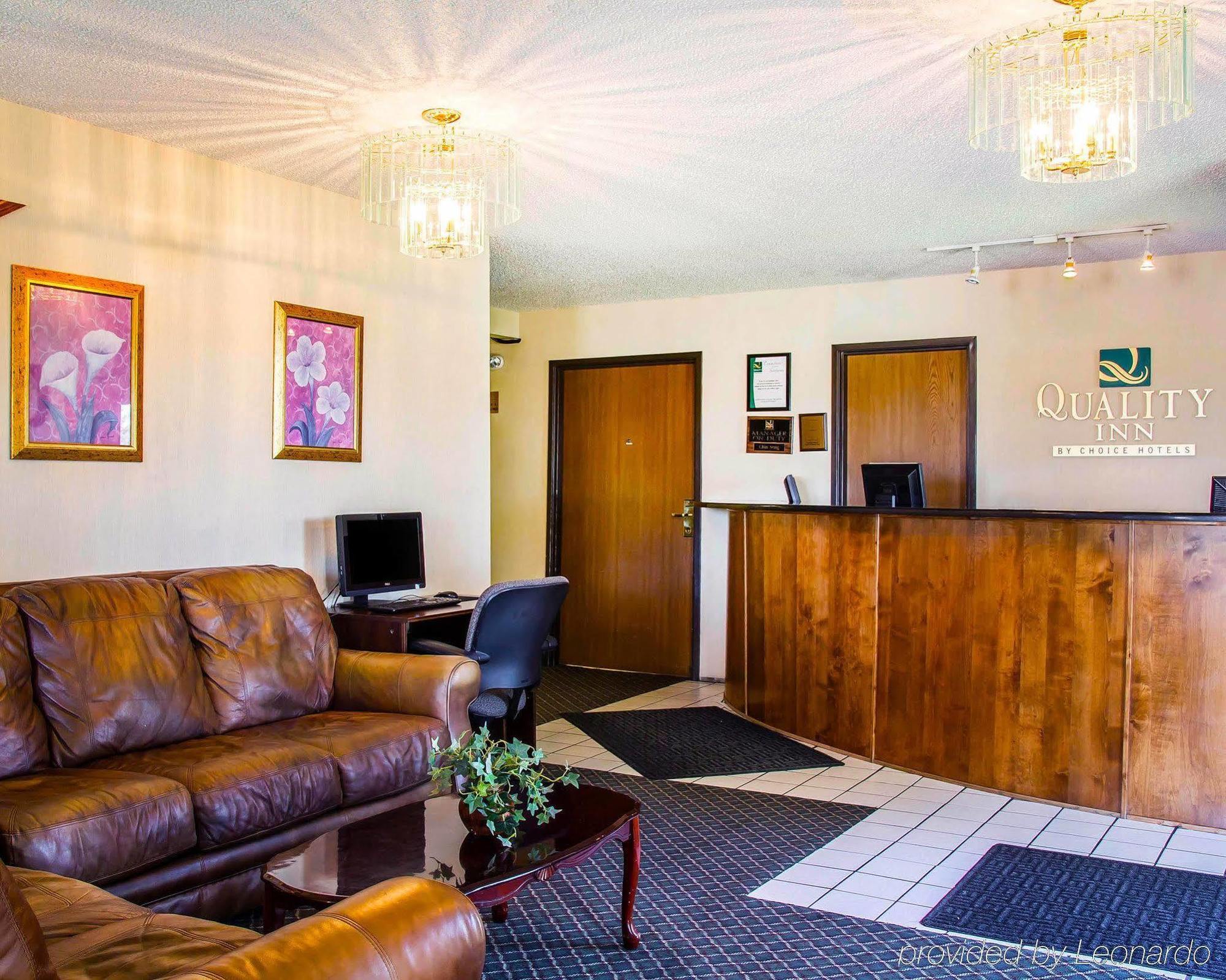 Econo Lodge Firestone Buitenkant foto