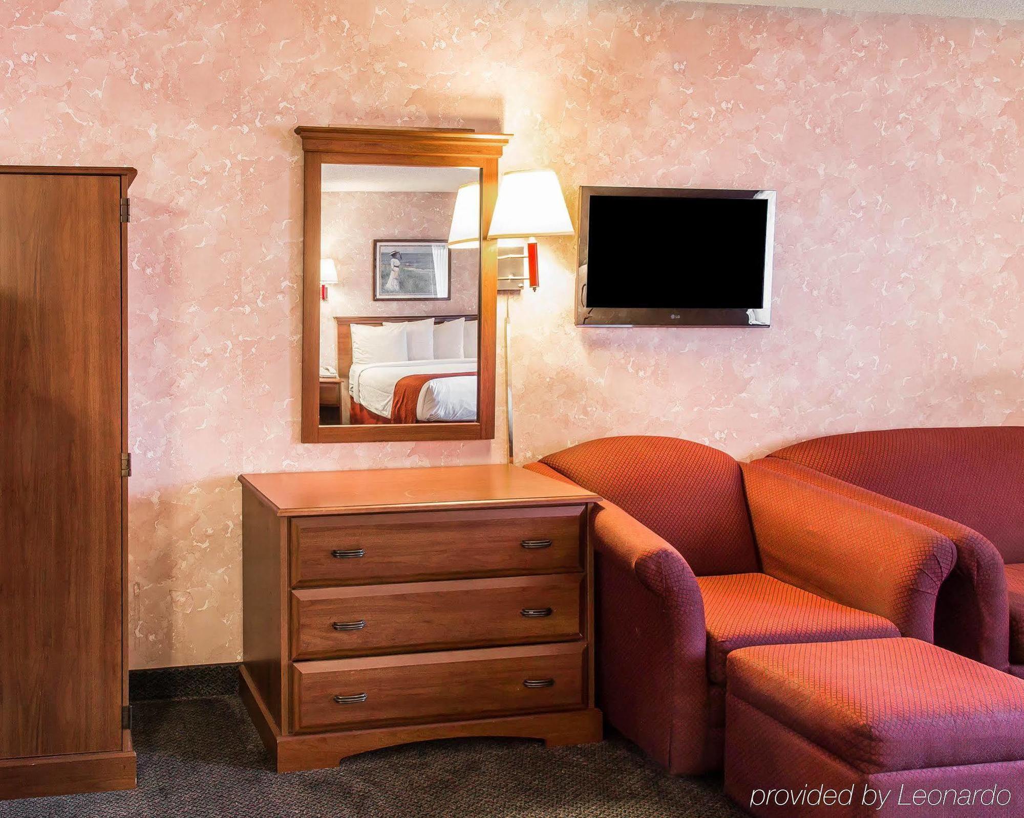 Econo Lodge Firestone Buitenkant foto